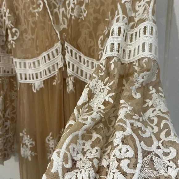 Nude/Cream Lace see through dress/cover - Picture 2 of 5